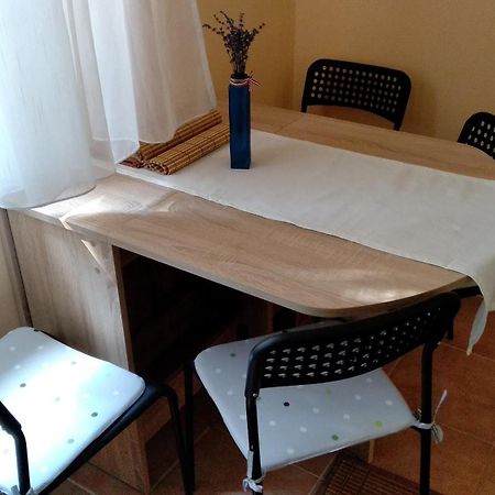 Gesztenyes Apartman Miskolc Exteriör bild