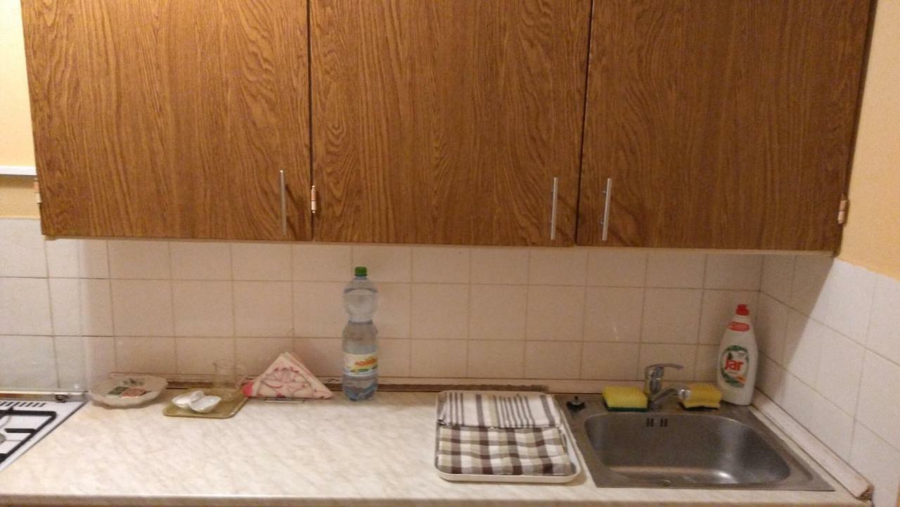 Gesztenyes Apartman Miskolc Exteriör bild